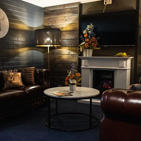 Hotel Golden Circle 4*