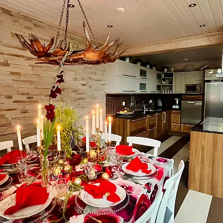 Arcticmint Villa