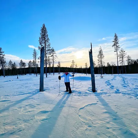 Skyfire Village Igloos - Includes Transportation, Meals&accommodation Village de vacances *