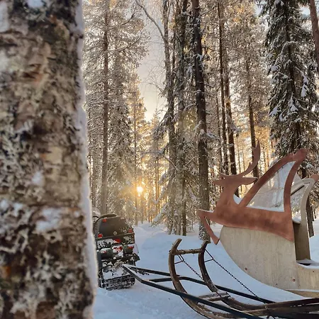 Skyfire Village Igloos - Includes Transportation, Meals&accommodation Village de vacances *