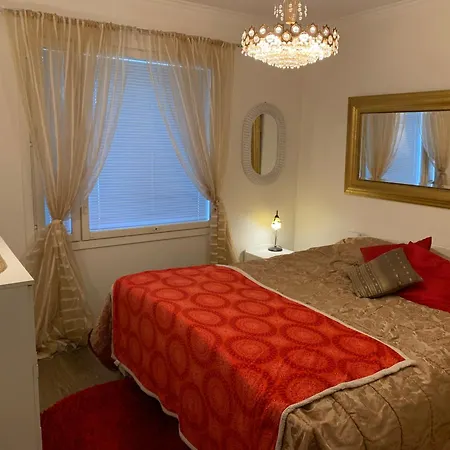 Riverside For Families - Beautiful House Near Santa Claus Village *