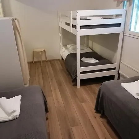 Hostel Tikka