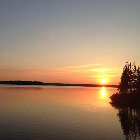 Ainola - A Private Lakefront Getaway, Less Than An Hour From Villa