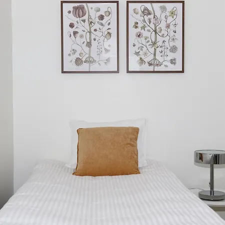 Apartment New Ounas Near The Main Center Spots Free Public Parking *