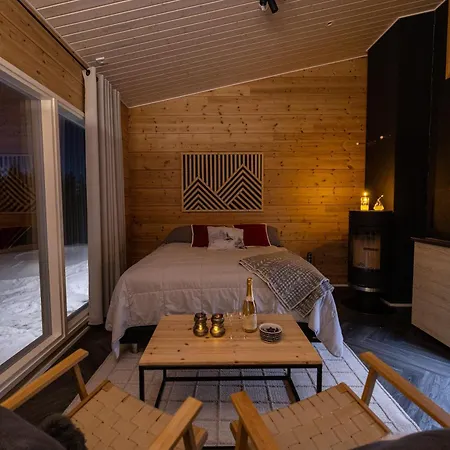 Apartment Log House With Sauna&jacuzzi! Rovaniemi