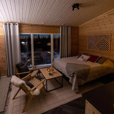 Log House With Sauna&jacuzzi! Apartment