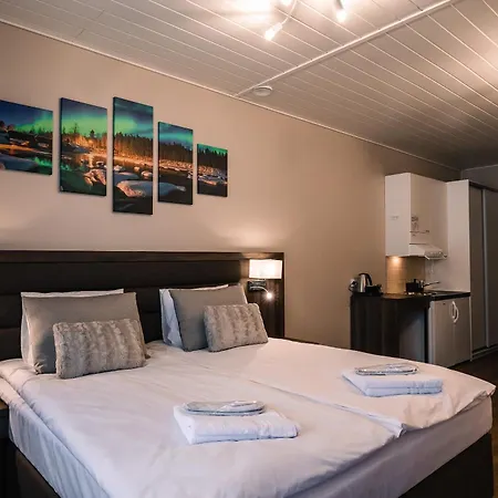 Boreas Hotel *