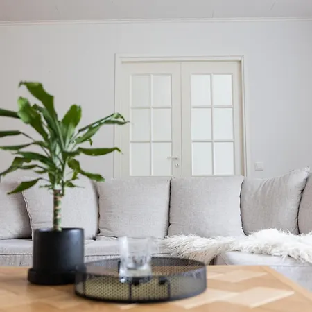 Aurora Row House Holiday home *
