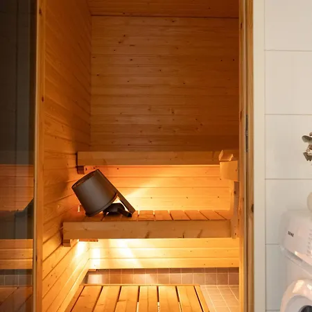 Aurora With Sauna Apartment