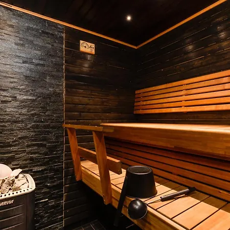 Cozy Five Bedroom House * Rovaniemi