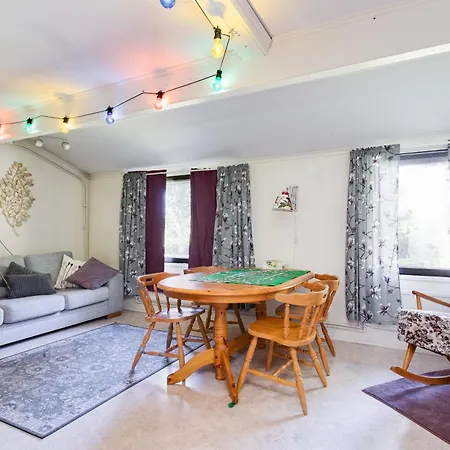 Cozy Five Bedroom House Rovaniemi