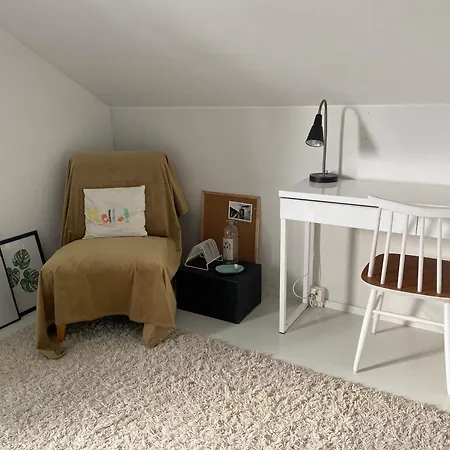 Cozy And Calm House W 3 Bedroom And Bus Connection To Santa Claus