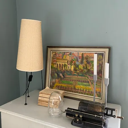 Cozy And Calm House W 3 Bedroom And Bus Connection To Santa Claus *