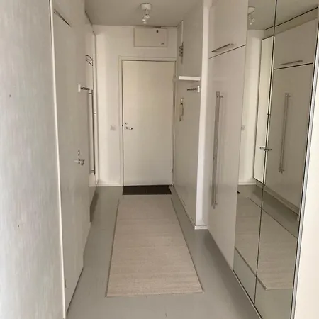 Center Apartment *