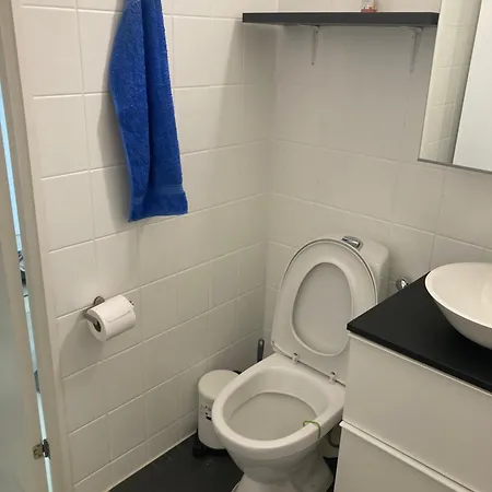Center Apartment *