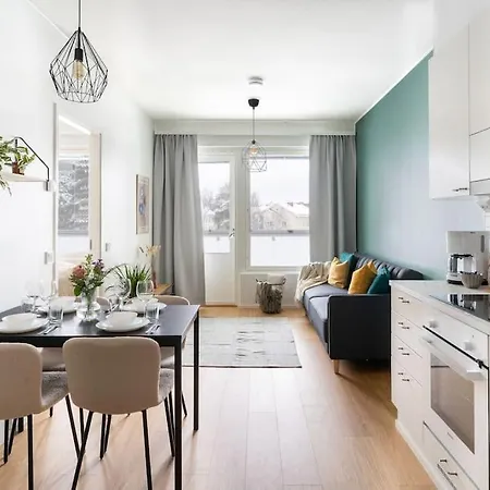 Lapland Bliss, Prime Location, Free Parking, Wi-fi Apartment Rovaniemi