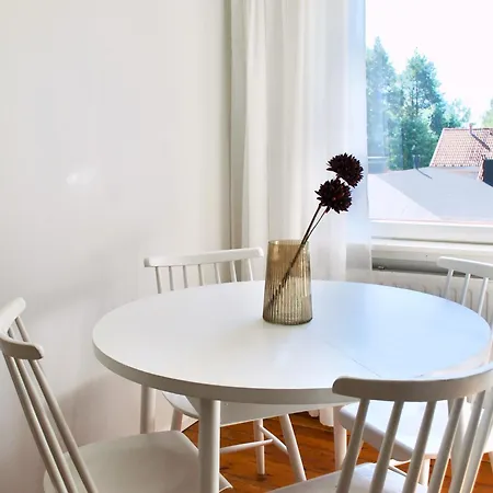 Palkinen I - Idyllic In Peaceful Area, Wifi & Free Parking Rovaniemi