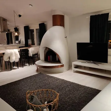 Polar Luxury Apartment *