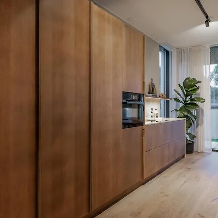 Elegant Escape In Prime Location Villa