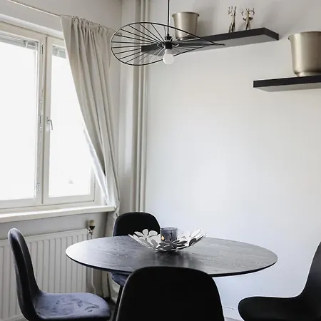 Aurora Apartment *