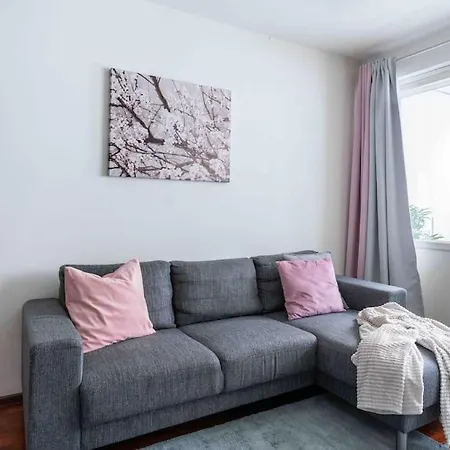 Lempi Lodge, Prime Location, Free Parking & Wi-fi