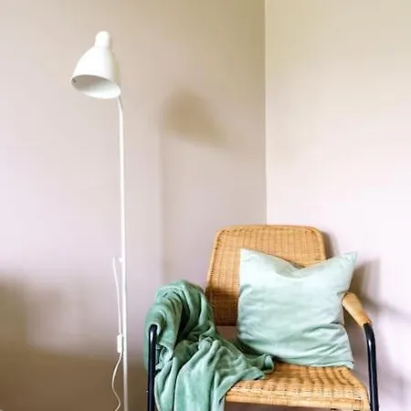 Nordic Nook, Great Location, Free Parking & Wi-fi Apartment Rovaniemi