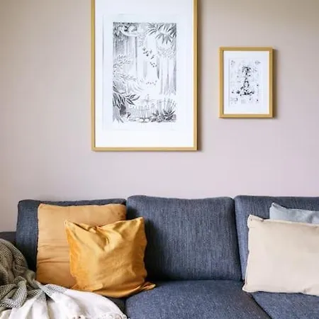 Nordic Nook, Great Location, Free Parking & Wi-fi Rovaniemi