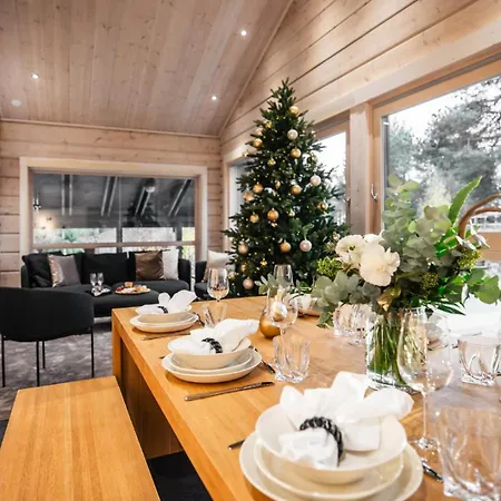 Santa's Luxury 2, Santa Claus Village Rovaniemi