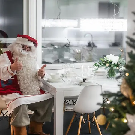 Santa's Luxury 1