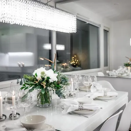 Apartment Santa's Luxury 1 *