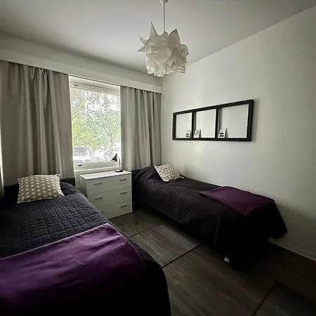 Old Pine Apartment *