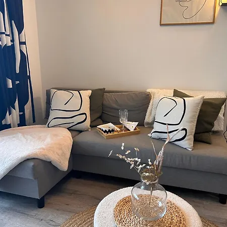 Luxurious Apartment *