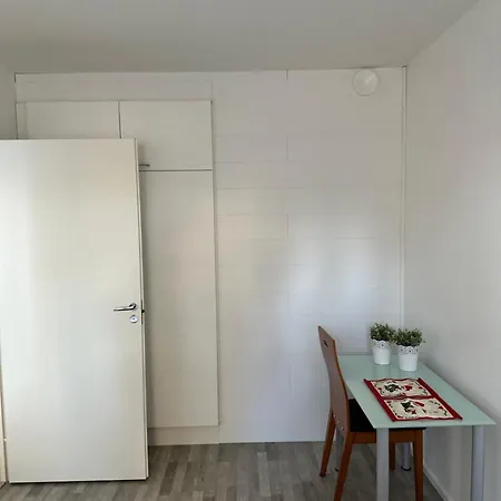 Arctic Foggy Apartment *