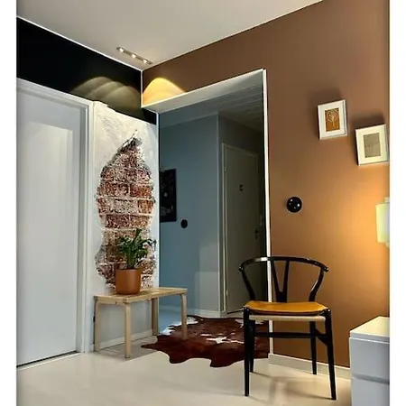 Apartment Kodikas Huoneisto Keskustan Laehellae
