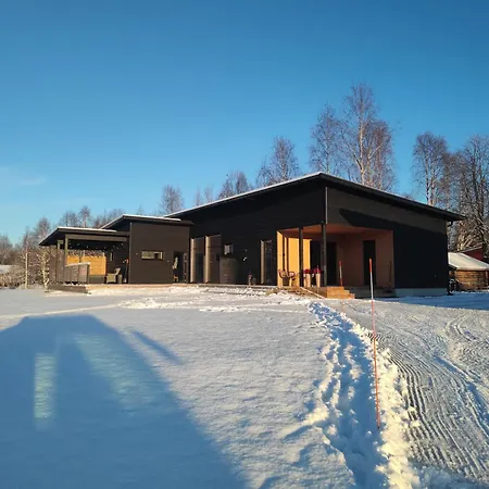 Pajunkissa With Jacuzzi And Sauna Villa
