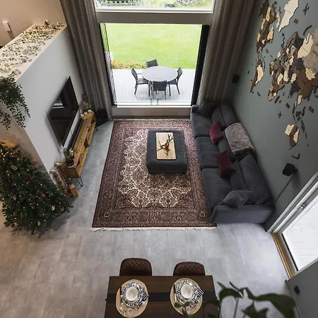 Arctic Loft-style Dream