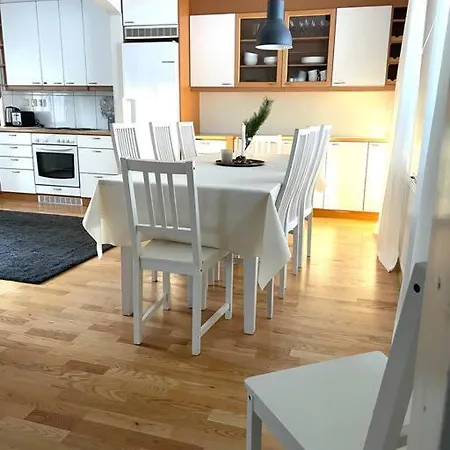 Scandinavian With Own Sauna 160m2 * Rovaniemi