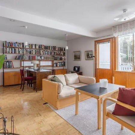 Lappish Chalet, Free Wifi, Sauna, Parking Villa