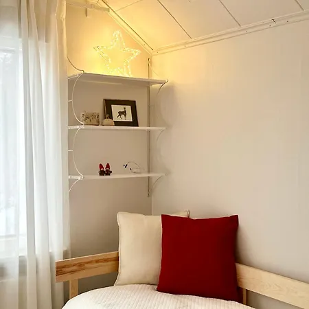 Apartment Palkinen Ii - 1950s Vintage With Parking & Courtyard & Wifi *
