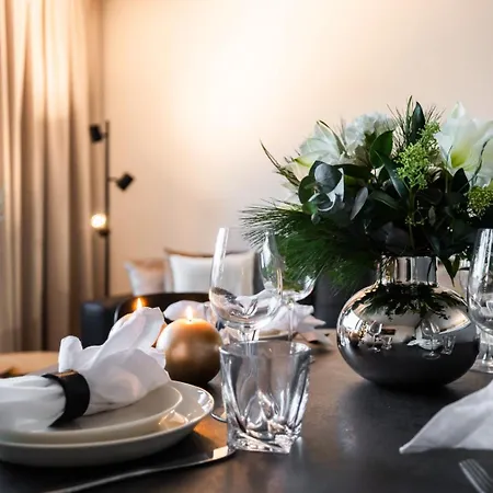 Santa's Luxury 3 *