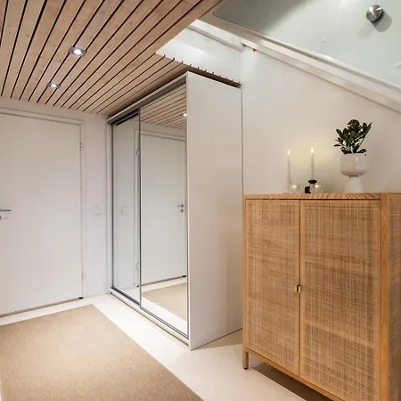 Villa Nightsky -private Location, Sauna And Jacuzzi Rovaniemi