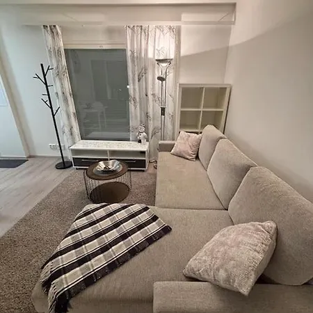 Huoneisto Apartment