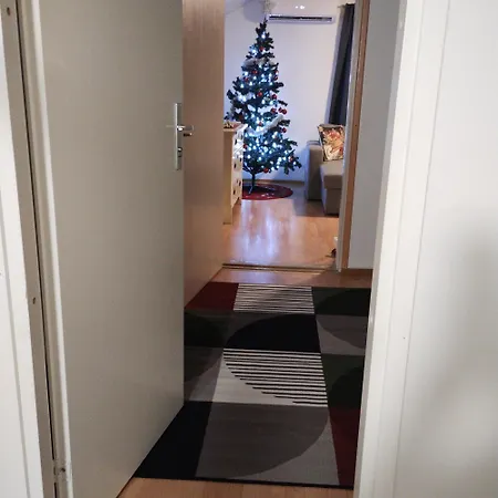 Northern Charm Apartment *
