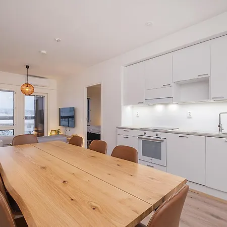 Brand New 2bdr With Private Sauna D14