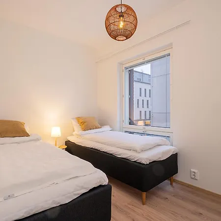 Apartment Brand New 2bdr With Private Sauna D14 *
