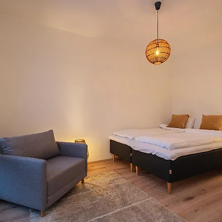 Spacious 2bdr With Private Sauna Apartment *