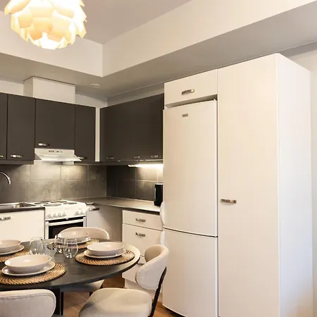 Apartment Snowberry