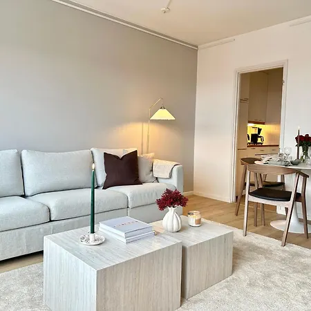 Modern In Heart Of Apartment *