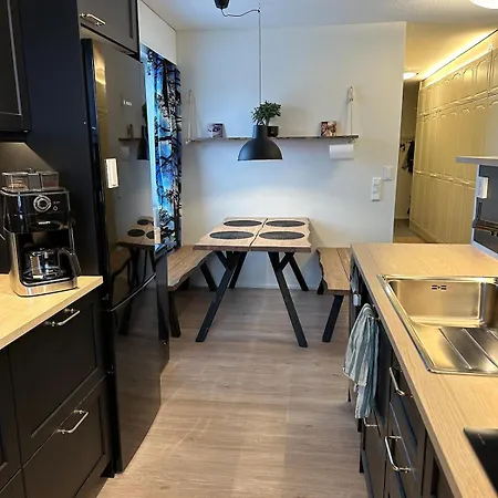 A One-bedroom Near Downtown Apartment