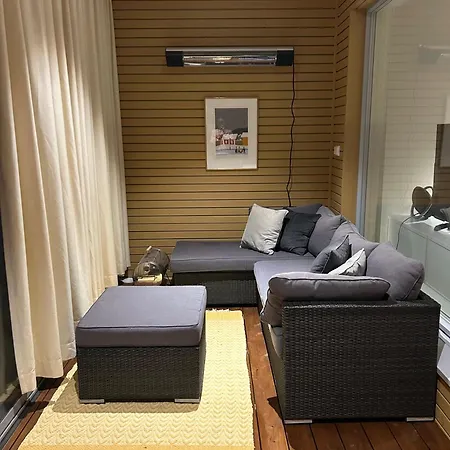 Pine Apartment *